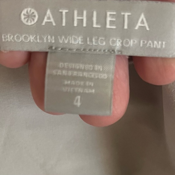 Athleta Brooklyn Wide Leg Crop Pant Size 4 - Picture 4 of 4